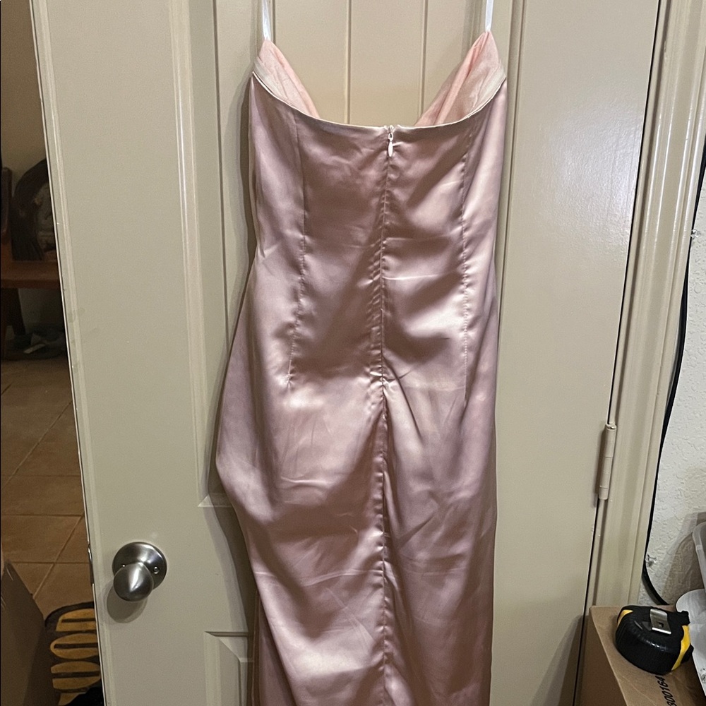 Elegant Strapless Cocktail Dress in Rose Gold Satin - Picture 3 of 4